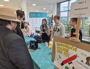 Tržiště nápadů 2025-obojek